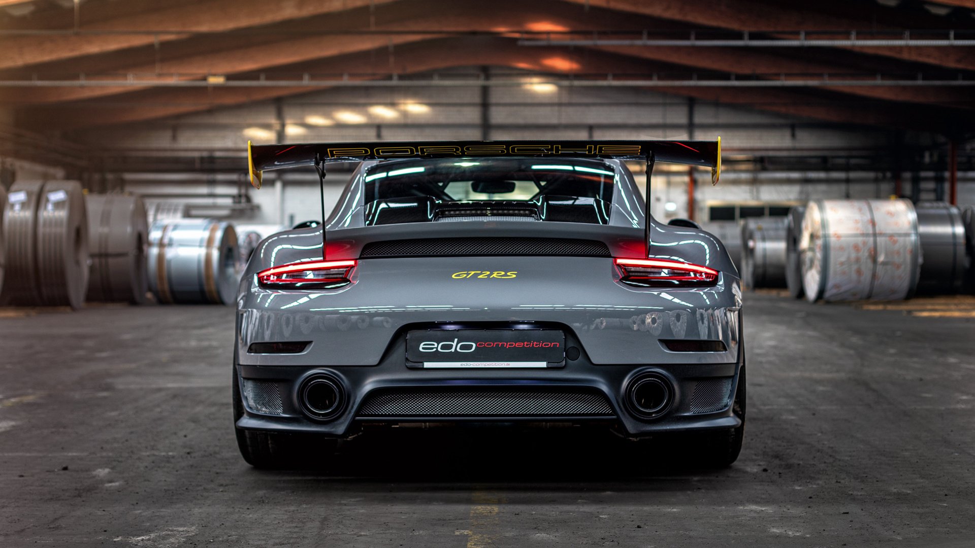 足球世俱杯-国际热身赛国足战败 球迷期待球队反弹，国际足联热身赛